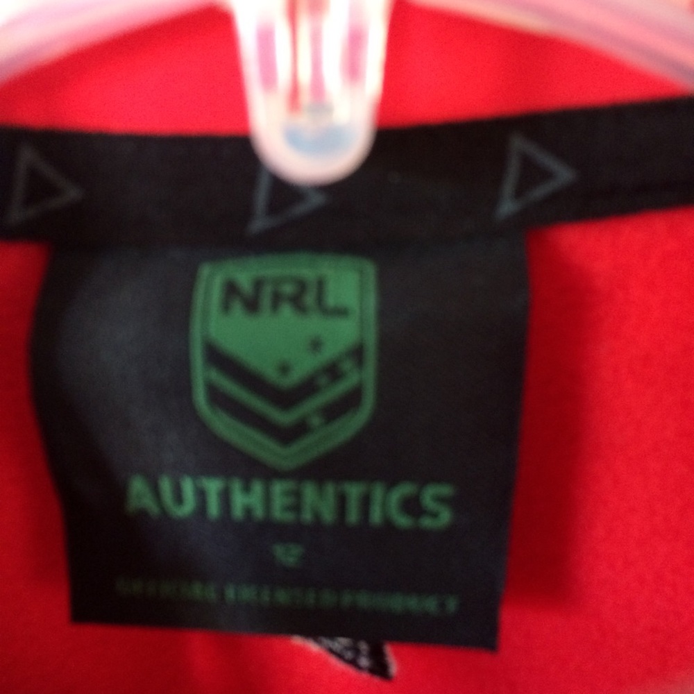 Authentic St George Illawarra Dragons Rugby jacket - Picture 5 of 8